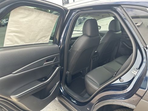 New 2025 MAZDA CX-30 AWD 2.5 S w/ Select Sport Pkg image 16