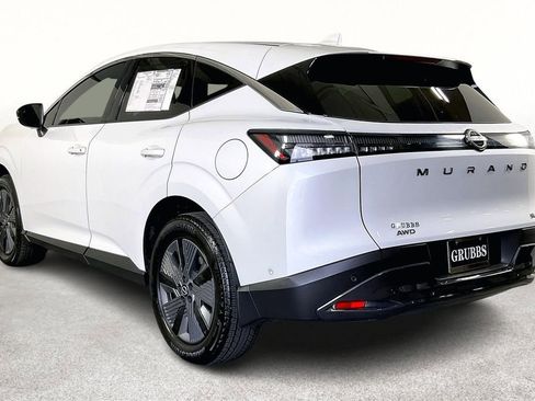 Certified 2025 Nissan Murano SL image 16