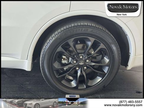Used 2022 Dodge Durango R/T w/ Blacktop Package AWD/4WD image 6