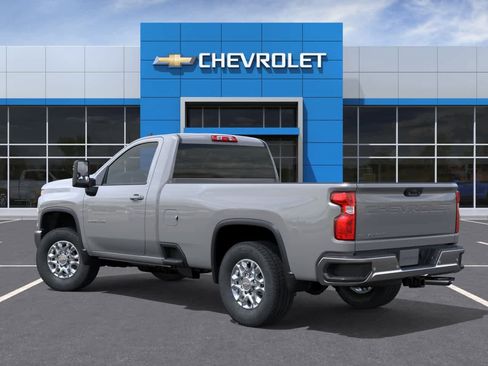 Used 2024 Chevrolet Silverado 3500 LT w/ Convenience Package AWD/4WD image 3