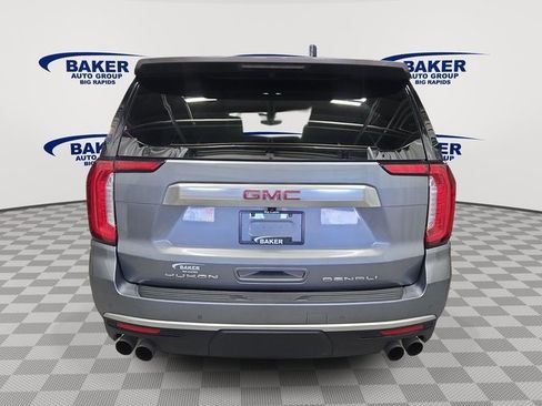 Used 2022 GMC Yukon Denali image 5