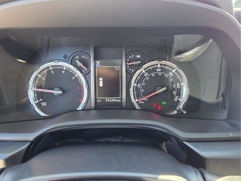 Used 2023 Toyota 4Runner Limited image 19