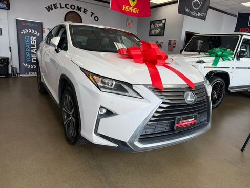 Used 2018 Lexus RX 350 AWD w/ Premium Package image 2