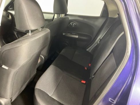 Used 2015 Nissan Juke S FWD image 26