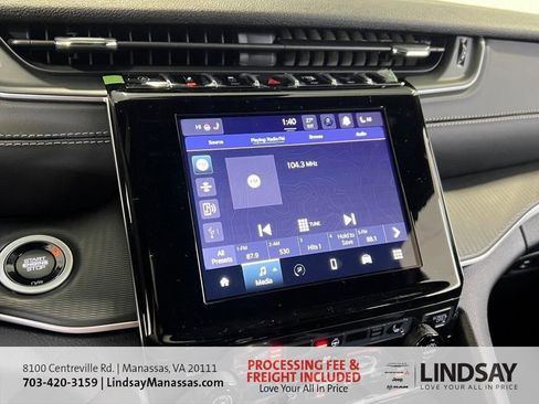 New 2025 Jeep Grand Cherokee Altitude image 39