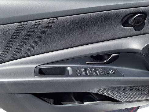 Certified 2025 Hyundai Elantra N FWD image 9