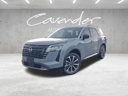 New 2026 Nissan Pathfinder Platinum w/ Cargo Package