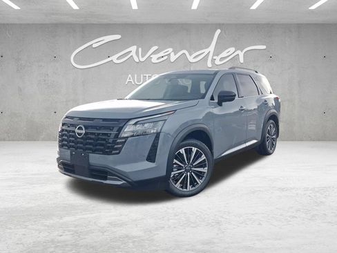 New 2026 Nissan Pathfinder Platinum w/ Cargo Package FWD image 1
