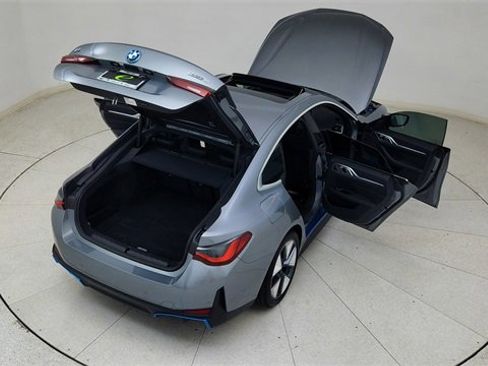 Used 2023 BMW i4 eDrive35 w/ Premium Package image 86