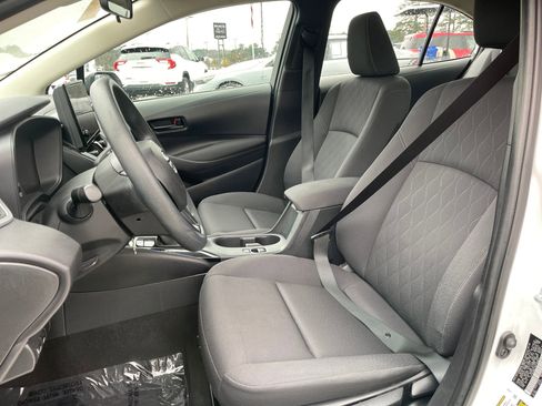 Used 2024 Toyota Corolla LE image 13