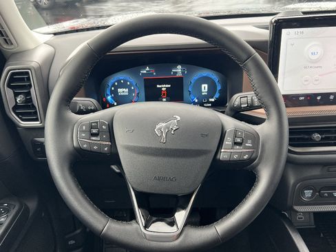 New 2025 Ford Bronco Sport Outer Banks AWD/4WD image 17