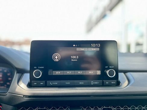 Used 2024 Honda Accord EX image 21