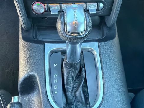 Used 2020 Ford Mustang Premium image 24