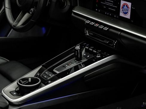 Used 2022 Porsche 911 Turbo S image 59