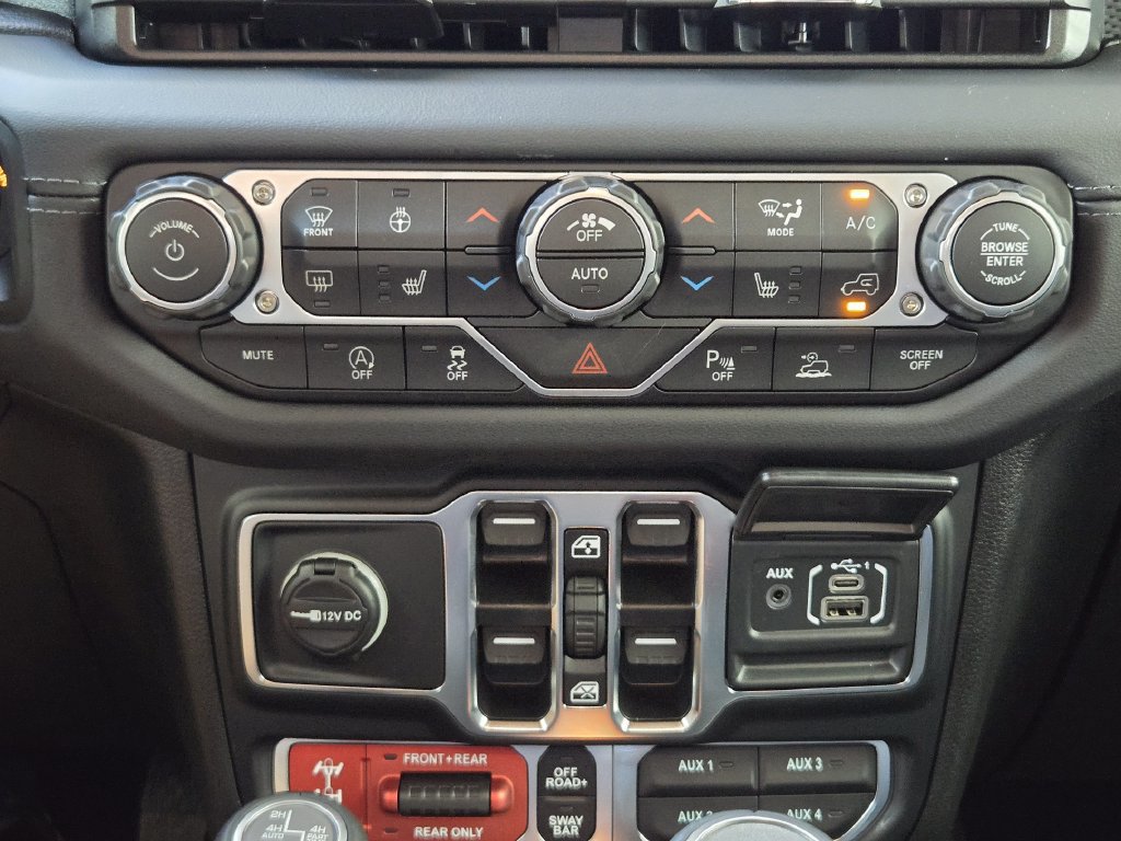 New 2026 Jeep Wrangler Unlimited Rubicon AWD/4WD image 17
