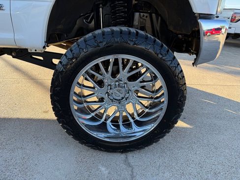 Used 2017 Ford F250 XLT image 13