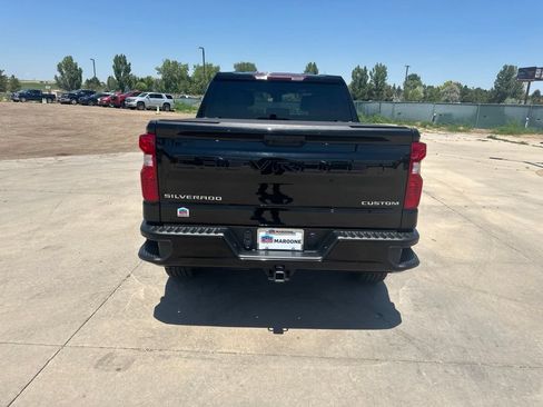 Used 2022 Chevrolet Silverado 1500 Custom Trail Boss AWD/4WD image 32