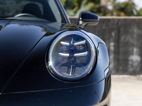 Certified 2026 Porsche 911 Carrera 4S AWD/4WD image 18