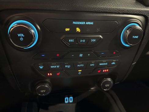 Used 2019 Ford Ranger XLT w/ Equipment Group 302A Luxury image 35