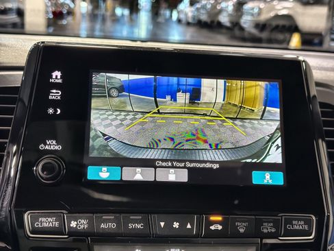 Used 2023 Honda Odyssey Sport image 42