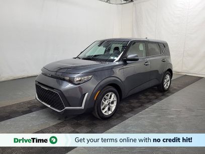 Used 2025 Kia Soul LX