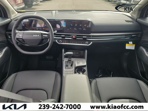 New 2026 Kia Sportage EX FWD image 15