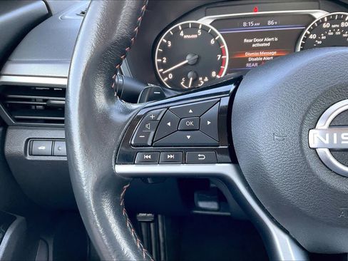 Used 2024 Nissan Altima 2.5 SR FWD image 22