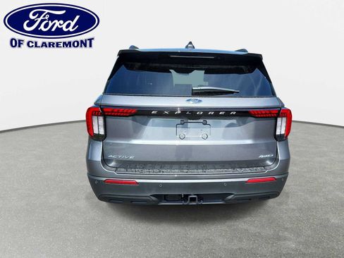 New 2026 Ford Explorer Active AWD/4WD image 17