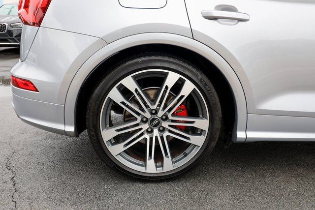 Used 2018 Audi SQ5 Prestige w/ Prestige Package AWD/4WD image 29