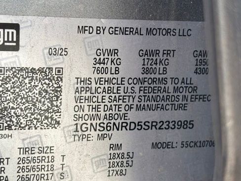 Used 2025 Chevrolet Tahoe LT AWD/4WD image 27