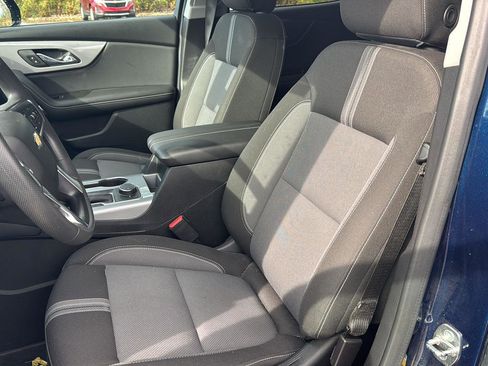 Used 2023 Chevrolet Blazer LT image 12