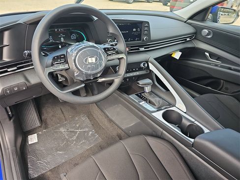 New 2026 Hyundai Elantra Blue image 15