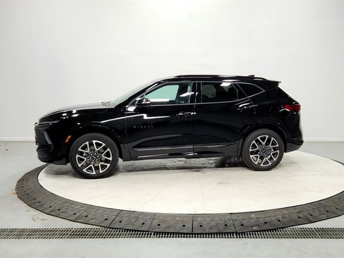 Used 2025 Chevrolet Blazer RS image 4