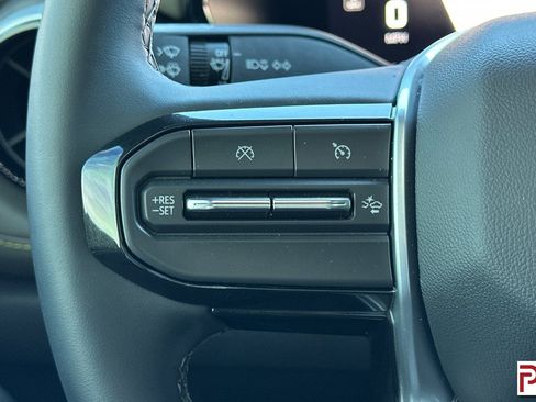 Certified 2024 Chevrolet Colorado ZR2 w/ Technology Package image 27