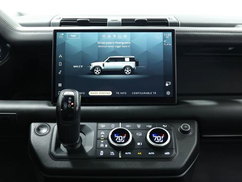 Used 2023 Land Rover Defender 110 Carpathian Edition image 27