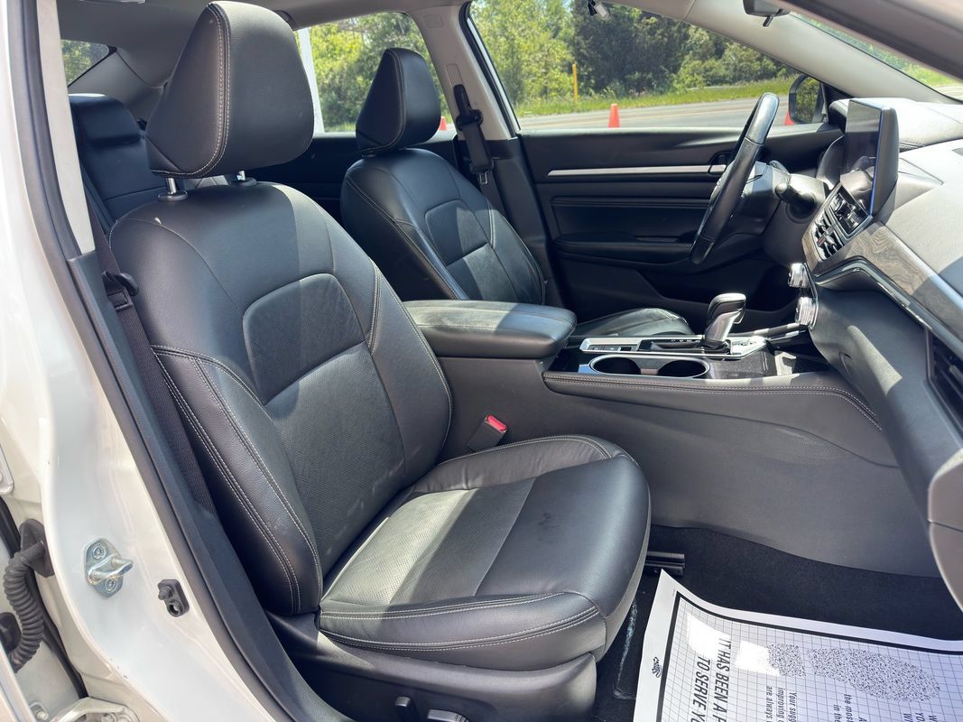 Used 2023 Nissan Altima 2.5 SL AWD/4WD image 34