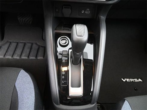 New 2025 Nissan Versa SV w/ Trunk Package image 9
