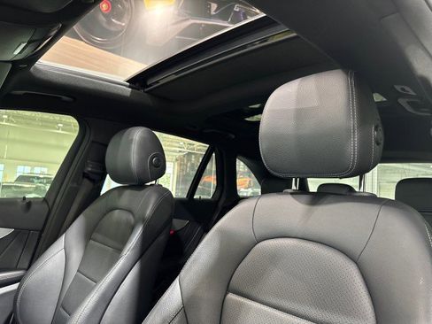Used 2020 Mercedes-Benz GLC 300 4MATIC image 47
