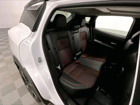 New 2026 Nissan Kicks SR w/ SR Premium Package FWD image 31
