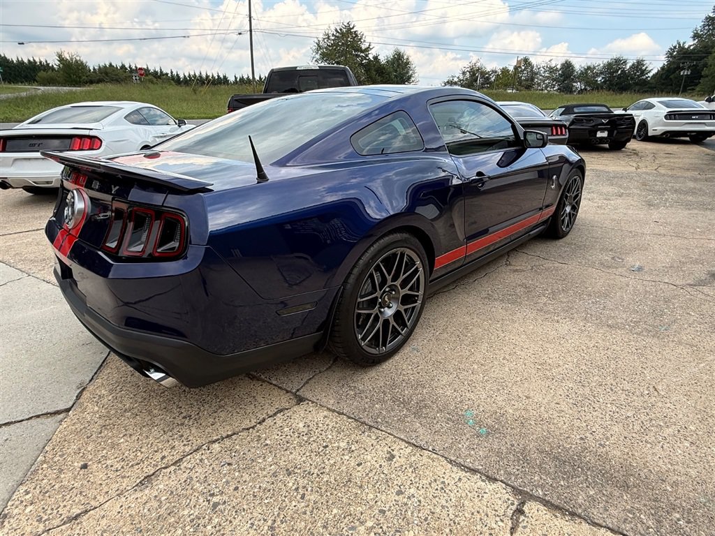 Used 2011 Ford Mustang Shelby GT500 w/ SVT Performance Pkg RWD image 5