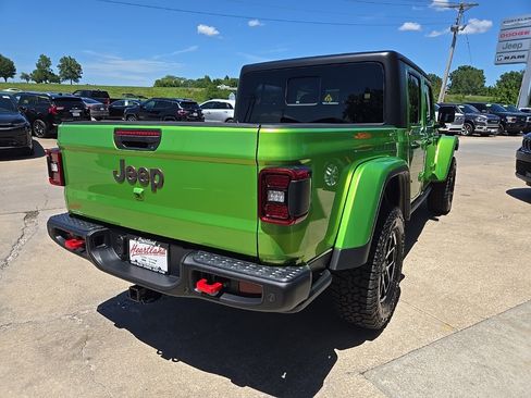 New 2025 Jeep Gladiator Rubicon w/ Safety Group image 10