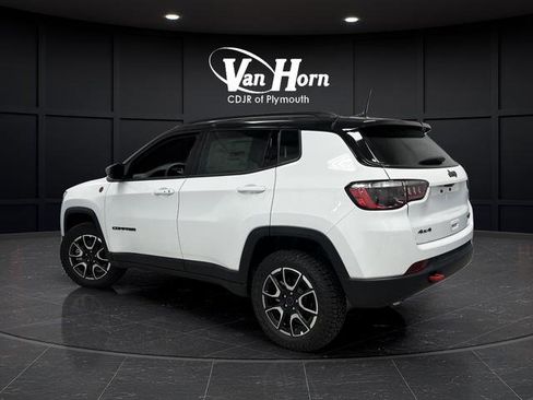 New 2026 Jeep Compass Trailhawk w/ Sun, Sound & Navigation Group image 3