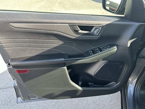 Used 2024 Ford Escape Active w/ Cold Weather Package image 24