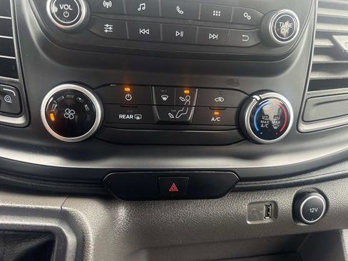 Used 2021 Ford Transit 350 XLT image 22