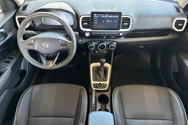 New 2026 Hyundai Venue SEL FWD image 12