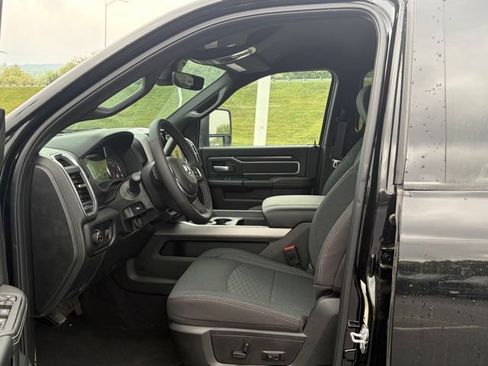New 2026 RAM 2500 Big Horn AWD/4WD image 15