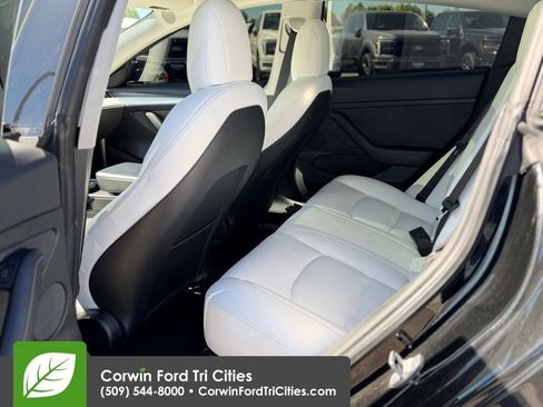 Used 2021 Tesla Model 3 Performance AWD/4WD image 10