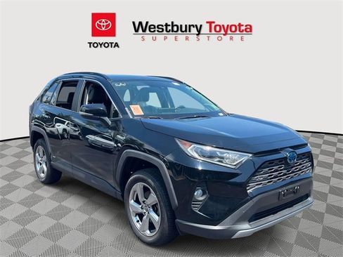 Certified 2020 Toyota RAV4 Limited image 1