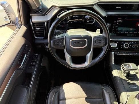 Used 2024 GMC Sierra 1500 Denali w/ Denali Reserve Package AWD/4WD image 11