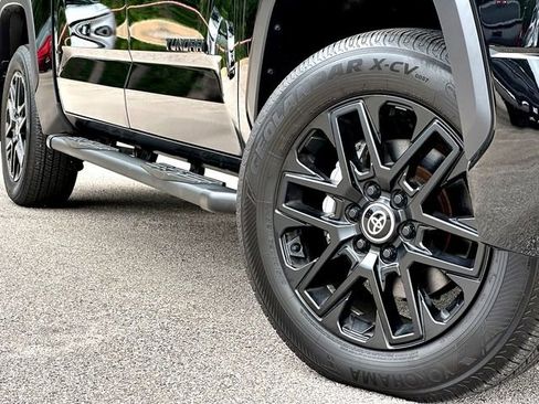 New 2025 Toyota Tundra Limited AWD/4WD image 2